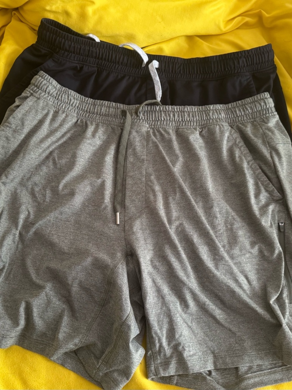 All In Motion- Gray & Black Men's Athletic Drawstring Shorts Size L